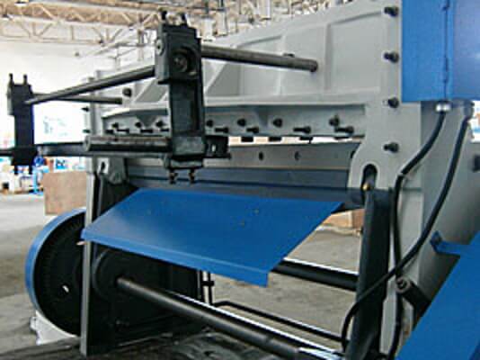 Купить электромеханическую гильотину Metal Master ETG 2540