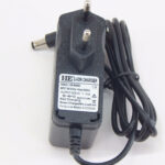 Зарядное устройство HB-084050 для тележек CW 8,4V/0,5A (Charger) горизонтальное