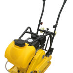 Виброплита 80 кг, 13,5кН (Loncin) бак, коврик, колесный комплект TOR C-80T
