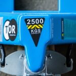 Тележка гидравлическая 2500 кг 1150 мм нейлоновые колеса TOR RHP