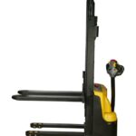 Штабелер самоходный 1,5 т 3,0 м TOR WS15H-3000 24/85 В/Ач