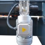 Гидравлическая гильотина HCJ 2560 E