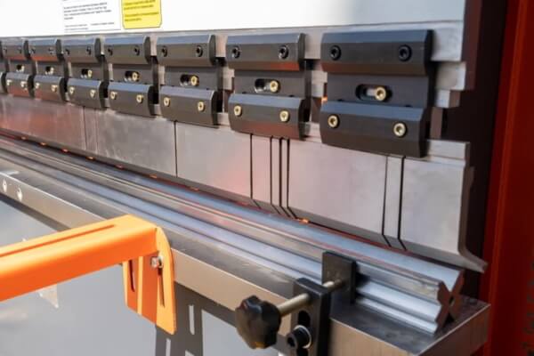 Гидравлический листогибочный пресс METAL MASTER HPJ 32100 Sensor
