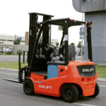 Электропогрузчик Вилочный RX 2050L OXLIFT 2000 кг 5000 мм Li-Ion, Side-Shift