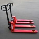 Ручная гидравлическая тележка OXLIFT OX25-L1150-W450 1150 мм 2500 кг узковильная