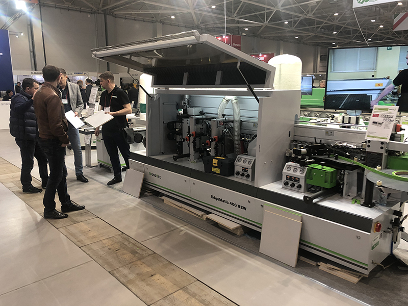 Станок для облицовывания кромок мебельных деталей WoodTec EdgeMatic 400 NEW