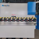 MetalTec HBM 40/2500 (E22, инвертор заднего упора) листогибочный гидравлический пресс