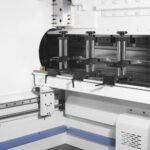 MetalTec HBM 80/2500C Листогибочные гидравлические прессы с ЧПУ контроллером TP10S